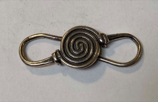 103 - Clasp, Flat Coil.
