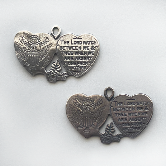 1153 - Medal - Twin Hearts with Military Prayer