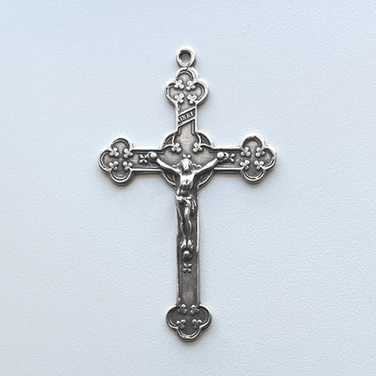 1215 - Crucifix - Many Clovers