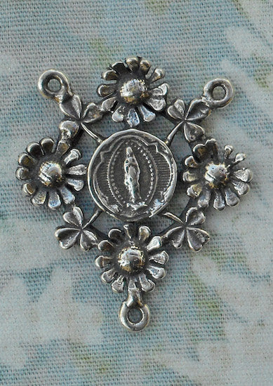 1265 - Center - Mary, Souvenir of Lourdes, Flowers