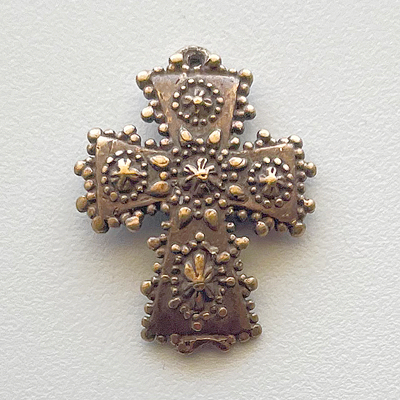 1275 - CROSS/PENDANT, Small, Curved and Sparkling