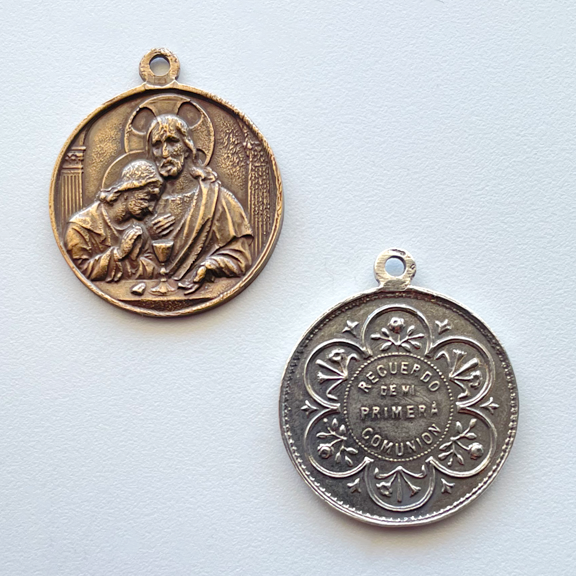 1484 – MEDAL, Jesus and St. John the Evangelist/First Communion