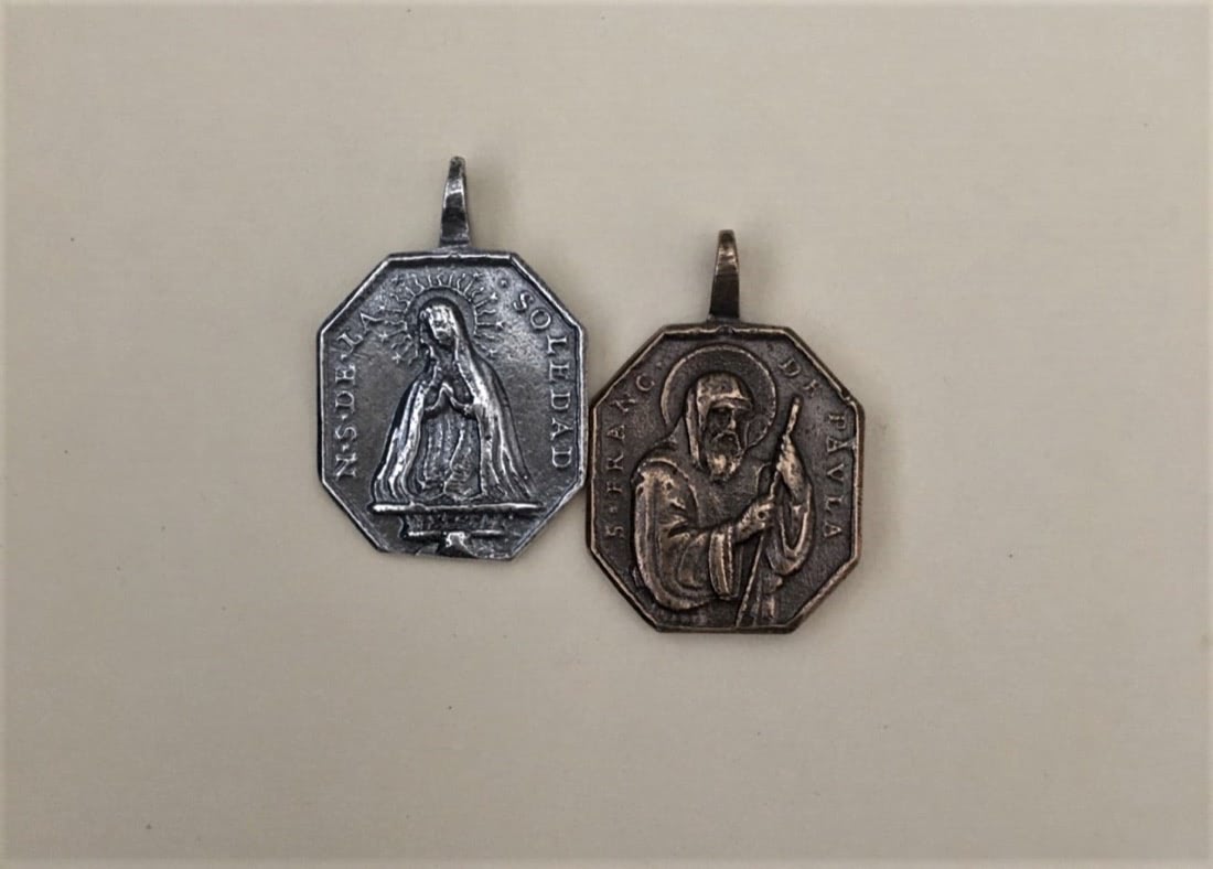 1575 MEDAL, Our Lady of Solitude/St. Francis of Paola, 18th Century
