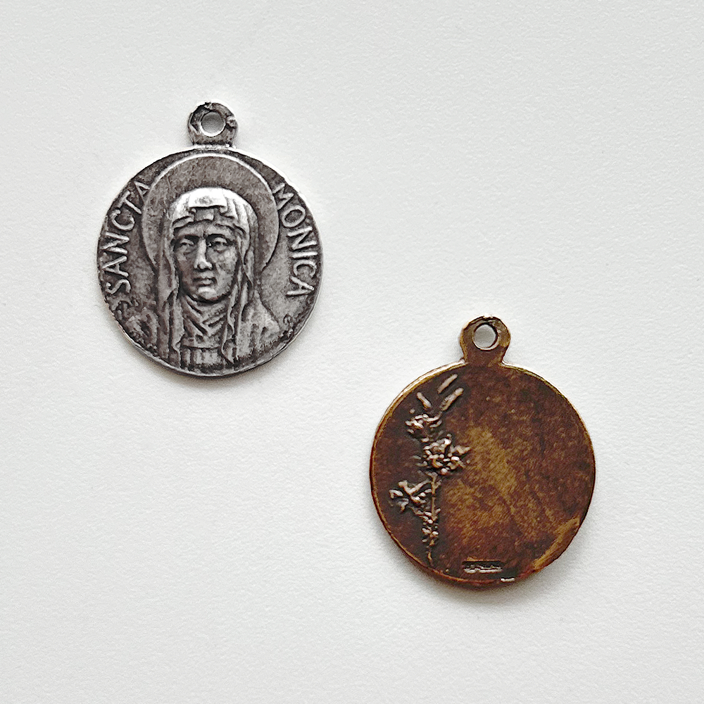 1601 MEDAL, St. Monica, Patron St. of Mothers and Patience, Mother of St. Augustine of Hippo/Lily