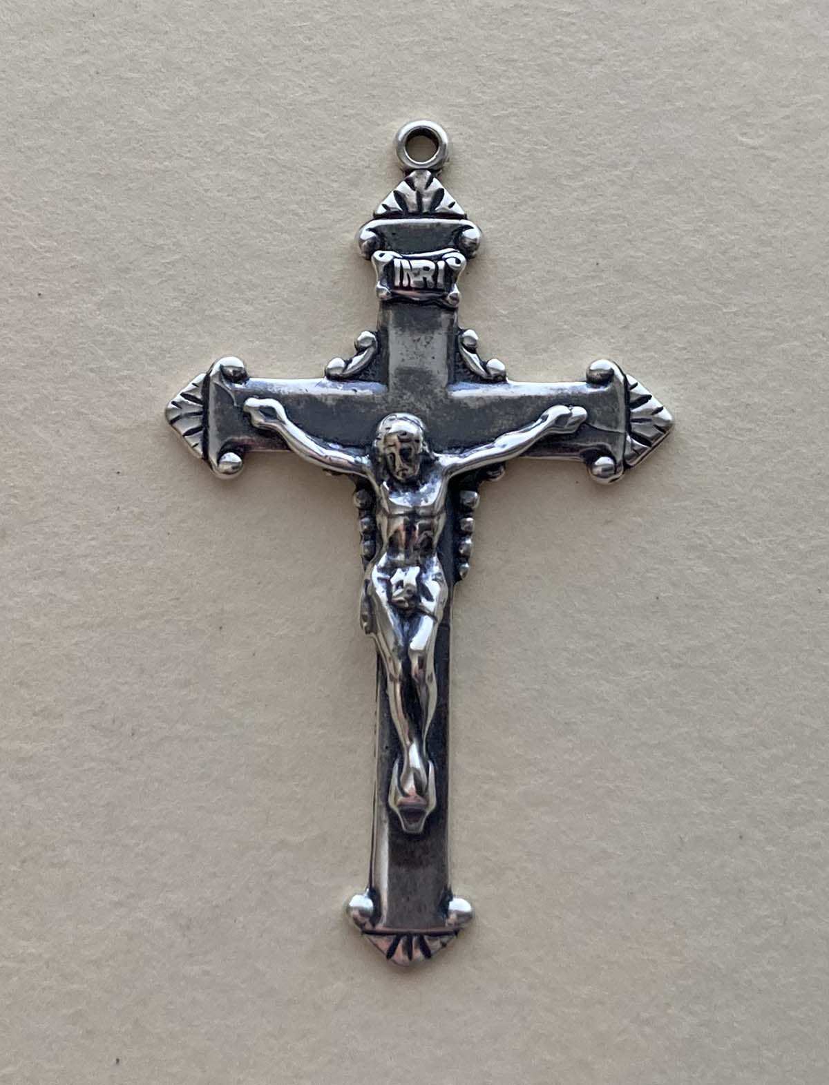 242 - Crucifix, Classic