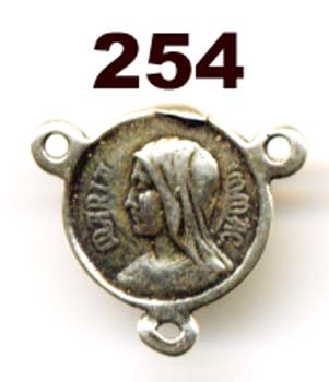 254 - CENTER, Mary, Small