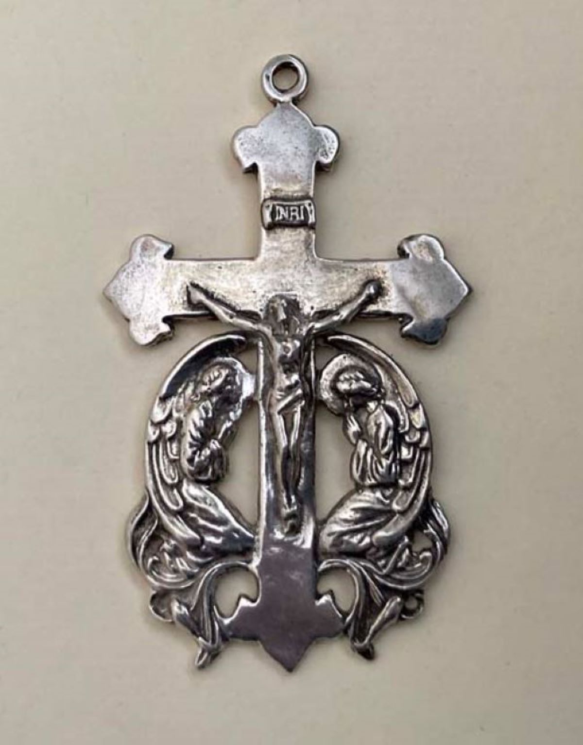 315 - Crucifix, Large w/2 Praying Angels