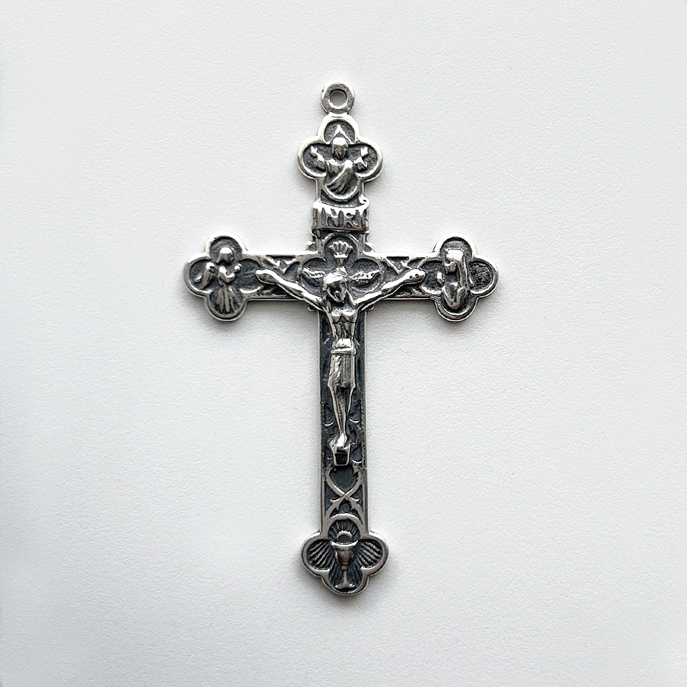 566 - Crucifix, Eucharist