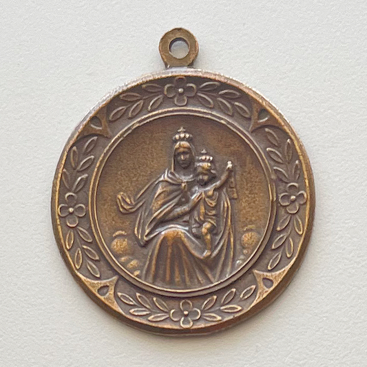 567 - Medal - Mt. Carmel - 1, 5/16"