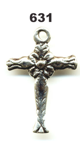 631 - Cross, Small Colonial, Spanish 18c