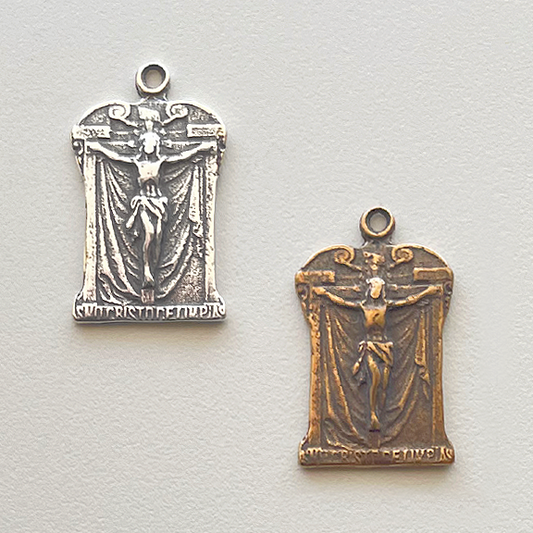 634 - Medal, Crucifix, Draped 7/8"