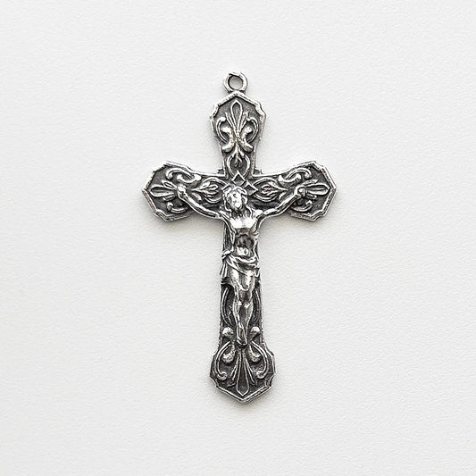 687 - Crucifix, Delicate Pattern