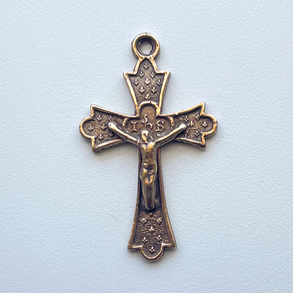 817 - Crucifix, Little Fleur de Lis