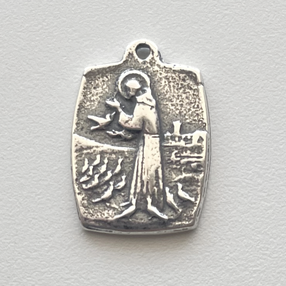 846 - Medal, St. Francis w/birds - 3/4"