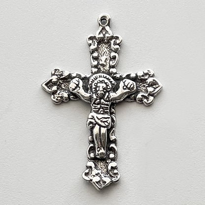 983 - Crucifix - Small Latin America 18C - 1 3/4"